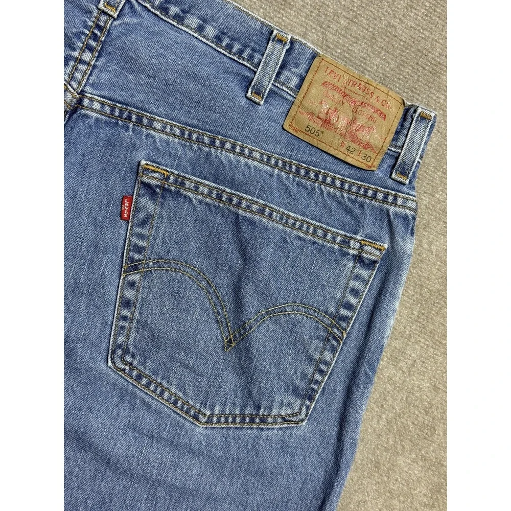 Levis levis 505